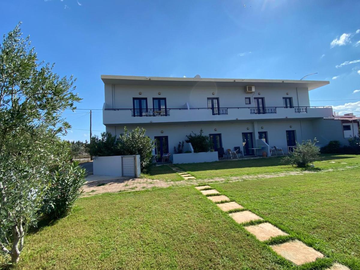 Apartamento Blue Sky Frangokastello Exterior foto