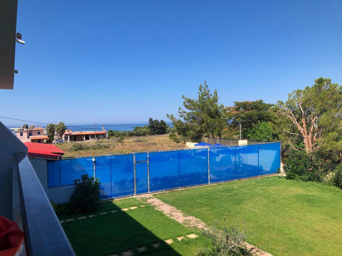 Apartamento Blue Sky Frangokastello Exterior foto